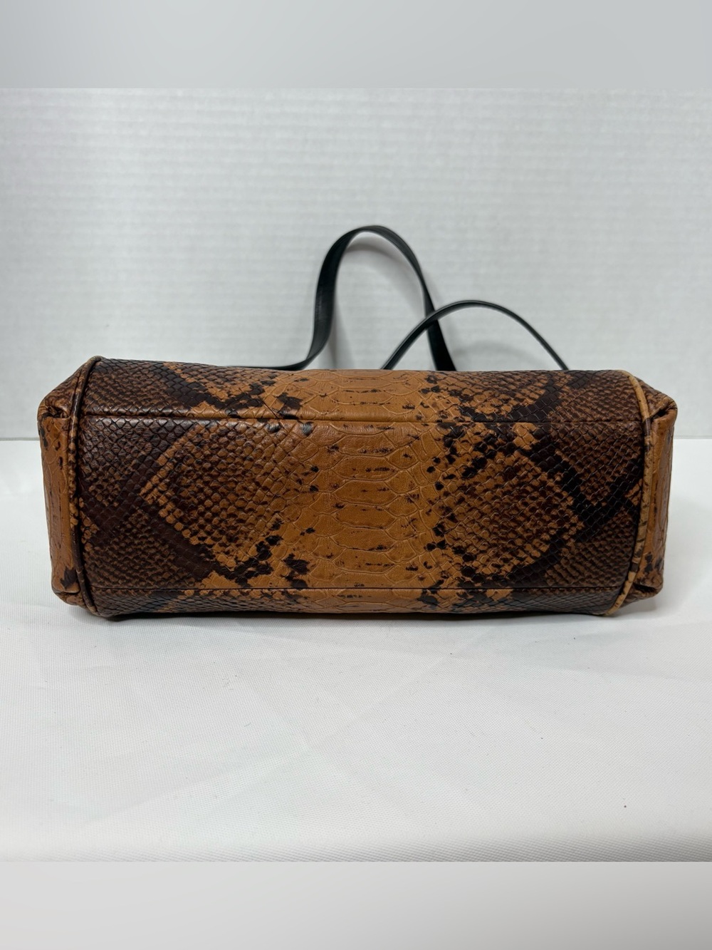Coach Minetta Satchel in Python Embossed Leather w/ Crossbody Strap EUC - Picture 9 of 16